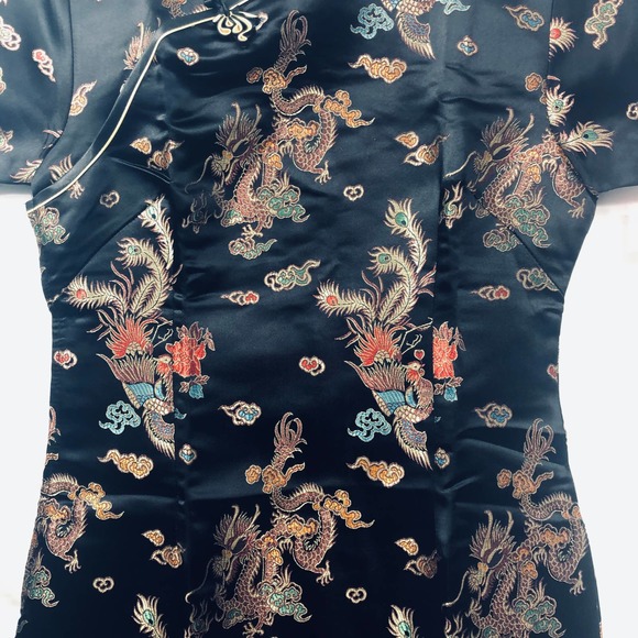Vintage Dress Cheongsam Cocktail Black Brocade dragon gold motif sheath Lux LBD - Picture 12 of 16